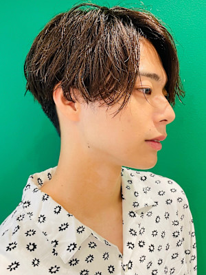 大人男性◎リラックスセンターパート