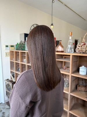 アッシュベージュ