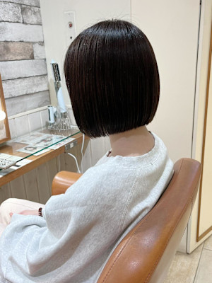 【Ｎｅｏｌｉｖｅｋｕｔａ町田店】切りっぱなしボブ