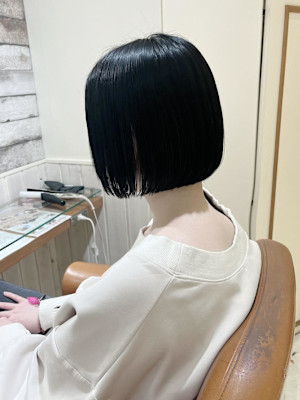 【Ｎｅｏｌｉｖｅｋｕｔａ町田店】切りっぱなしボブ