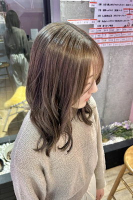 マロンベージュ