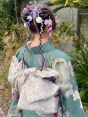 ツインお団子アレンジ　三つ編み　お花アレンジ　成人式