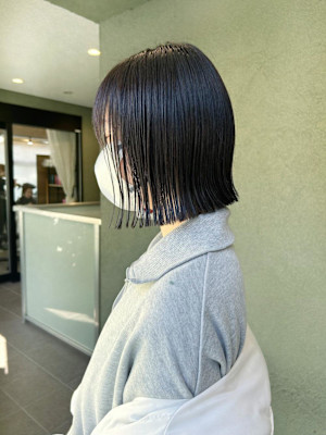 切りっぱなしボブ