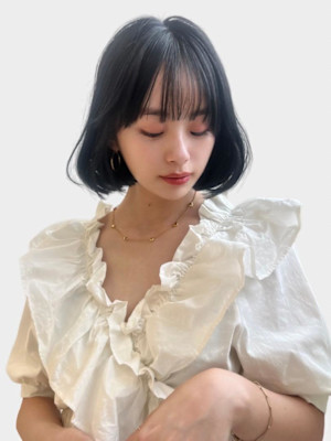 ボブ くびれボブ シースルーバング  アッシュ