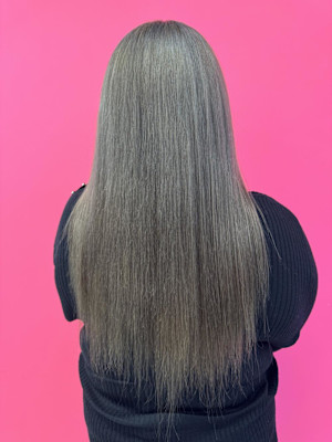 色落ちも可愛い！シルバーグレージュ♪