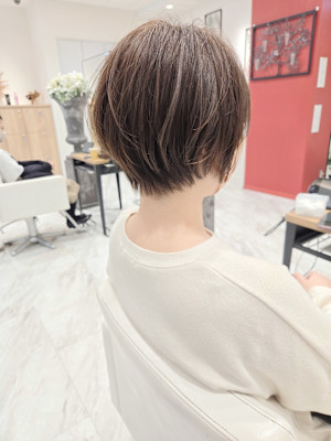 ショートヘア/ひし形ショート/30代40代50代