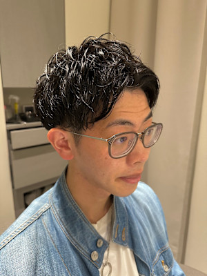 ツーブロアップバングパーマ