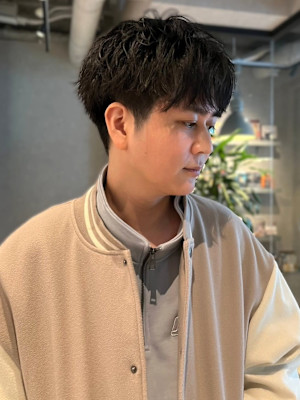 マッシュショート　爽やか　20代　ツイストスパイラルパーマ