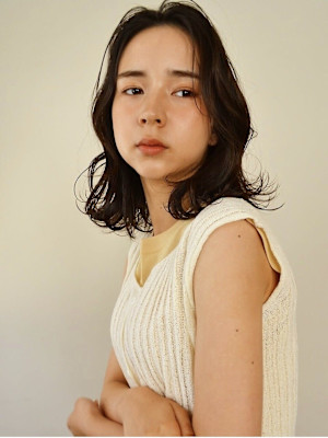 イメチェンスタイルハッシにュカットレイヤーカットレッドブラウ