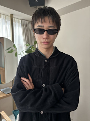 メンズカット　波巻き　ツイスパ　韓国風　センターパート