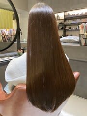 酸性ストレート＋髪質改善トリートメント