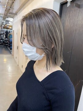 AiM×ミディアム