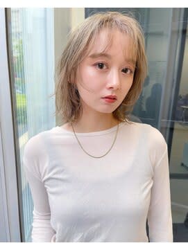 AiM×ミディアム