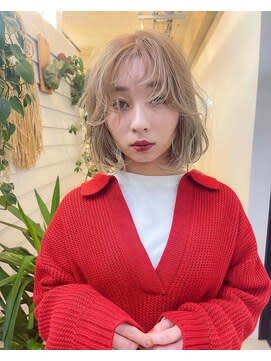 AiM×ミディアム