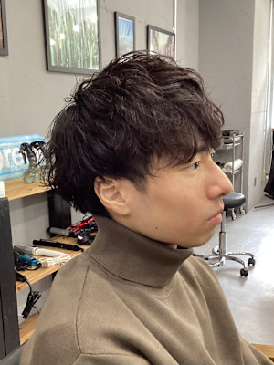 WAVY 桜木町店×メンズシャドウパーマ