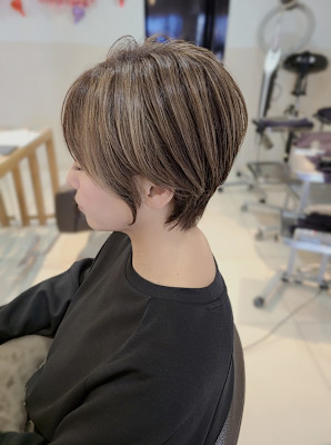 小田急相模原で出来る白髪ぼかしハイライト