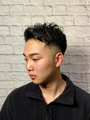 束感フェードカット