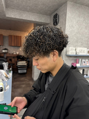 波巻きプードルパーマ