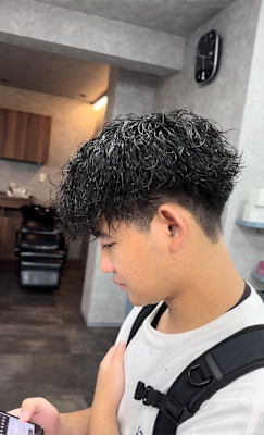 刈り上げマッシュ×波巻きパーマ