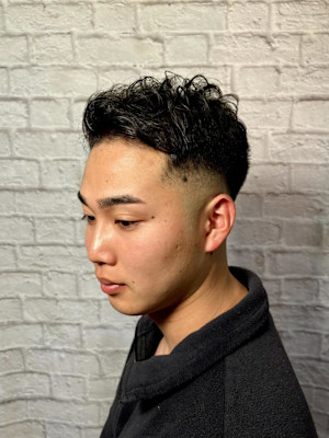 束感フェードカット