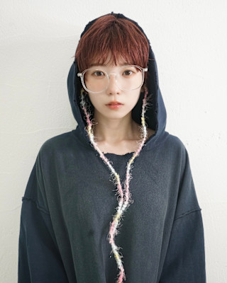 ボルドーカラーのマッシュショートレイヤー＊