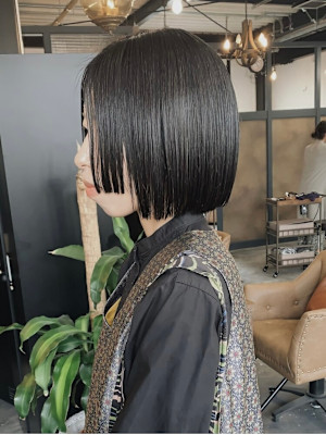 モードボブ　岩谷明花