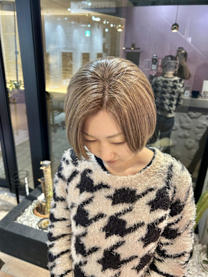 ふんわりベージュカラー