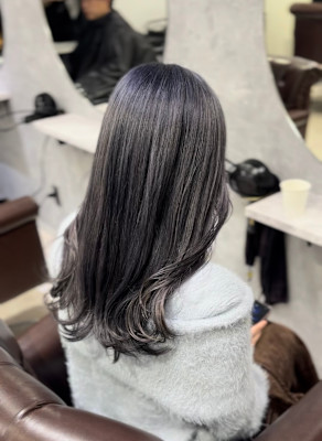 ブルーグレー×ブリーチカラー