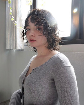 ステップボーンカットボブスタイル