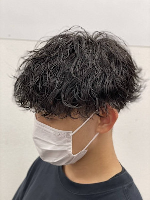 スパイキーショートツイストスパイラルパーマ