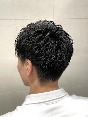 髪質改善アイロンパーマ×ツーブロックショート