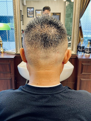 【60代 男性】ロンドンフェードモヒカン（大宮/バーバー）