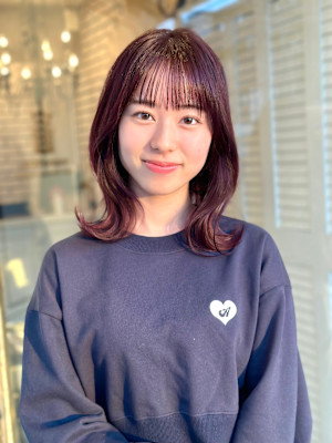 外ハネくびれスタイル