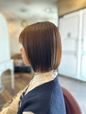 髪質改善ストレート ショートボブ