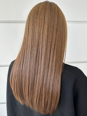 髪質改善カラー オリーブベージュ ブリーチ ロング 韓国ヘア