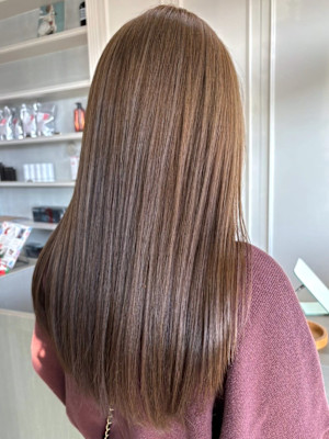 ラテベージュ メルティーカラー ロング 髪質改善カラー 韓国