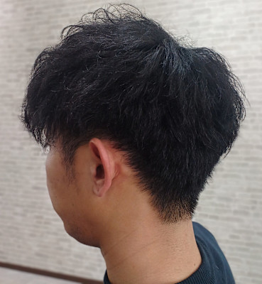 くせ毛活かしツイスパ風スタイル