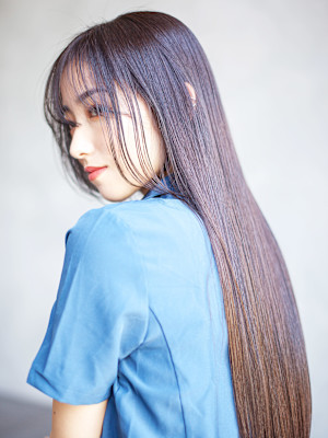 韓国風シースルーバング×シルクストレート