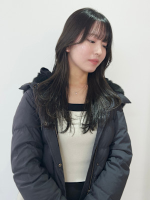 レイヤーカット/ロングレイヤー/ハッシュカット/グレーカラー