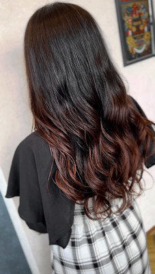 ロングレイヤーコテ巻き風パーマ