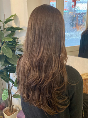 メルティ―カラー艶髪シアーベージュ/ウェーブロングレイヤー