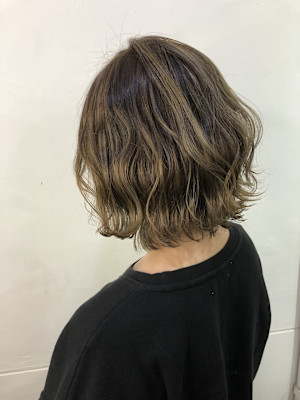 ami by Absolute 新宿×ミディアム