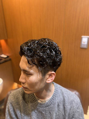 ビジネスウェーブパーマ　メンズ