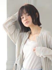 トレンドど真ん中の[切りっぱなしボブ]