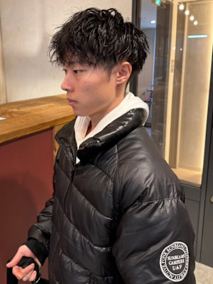 ミニマッシュ　メンズパーマ　ツーブロック　20代30代