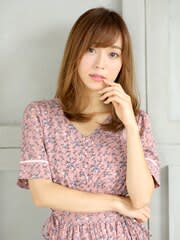 ボリュームと透け感ミディ