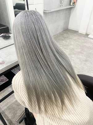 ホワイトシルバー