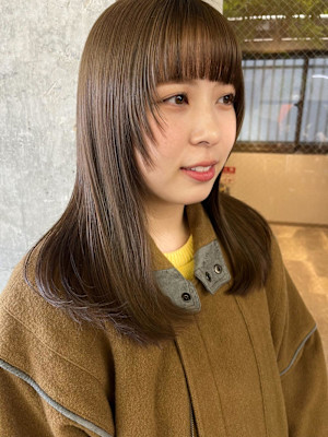 オリーブカラー