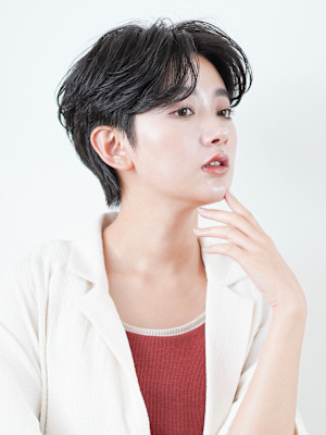 前下がりショート・ボブ/絶壁解消/前髪あり/30代/40代/