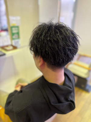 ★メンズパーマ＋ツイスト（ピンパーマ）